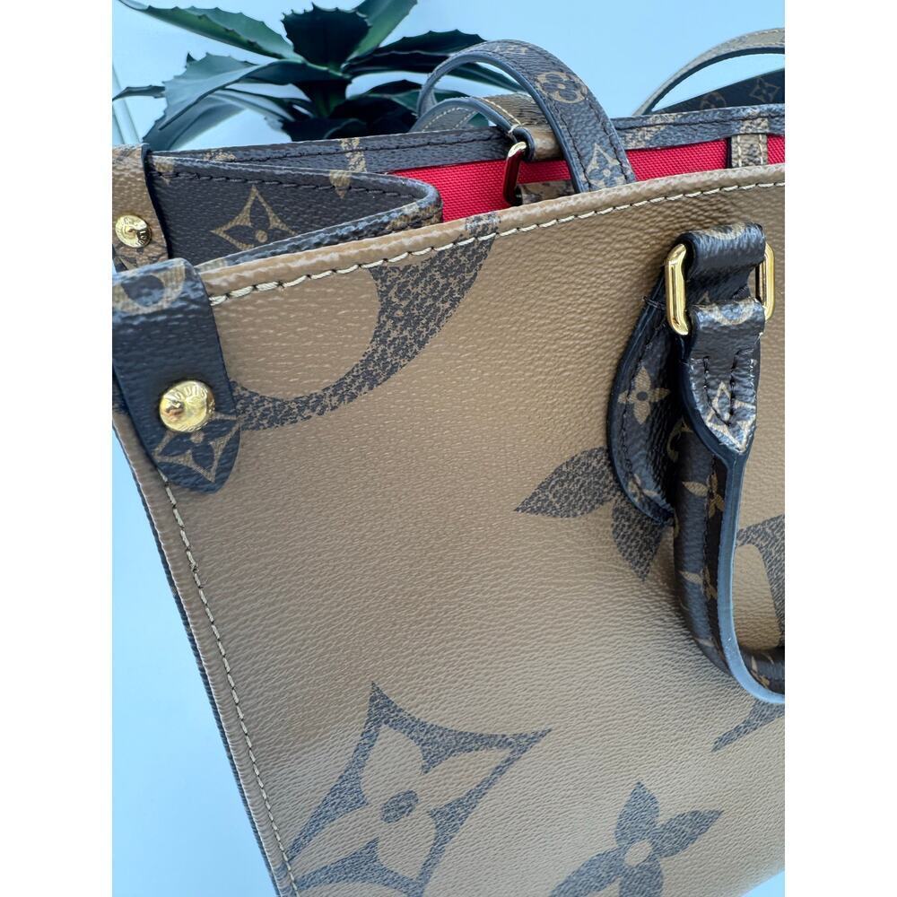 Louis Vuitton Reverse Monogram On the Go MM‎ CoA Authentic - Picture 7 of 10
